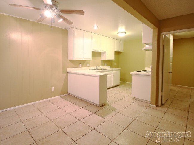 Cocina - Anaheim Cottages