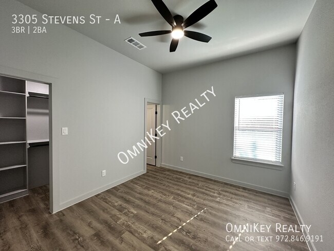 Foto del edificio - 3305 Stevens St