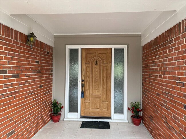 Foto del edificio - 16 Harbor Ln