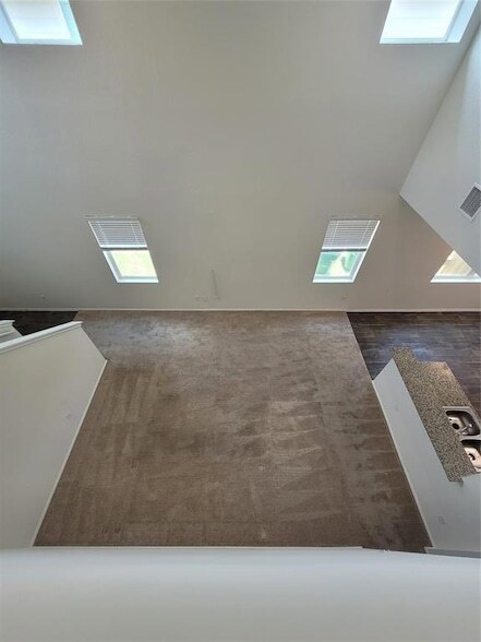 Foto del edificio - 14917 Gypsum Mill Rd