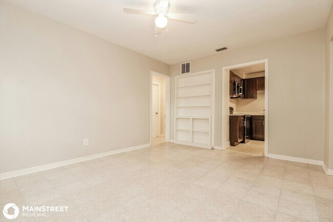 Foto del edificio - 1410 26TH AVE S, ST PETERSBURG, FL 33705