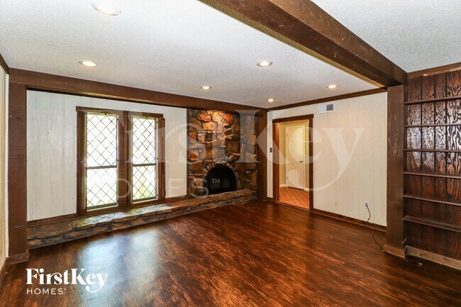 Foto del edificio - 8583 Grandbury Pl