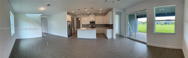 Foto del edificio - 1327 Arrowhead Point Rd