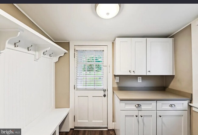 Foto del edificio - 615 Ridgely Ave