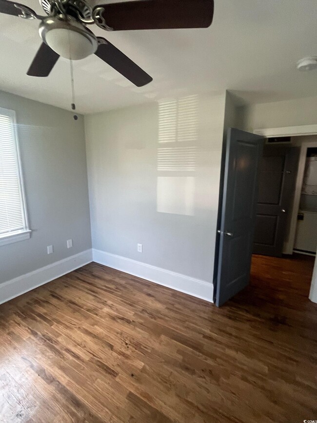 Foto del edificio - 5910 Highmarket St