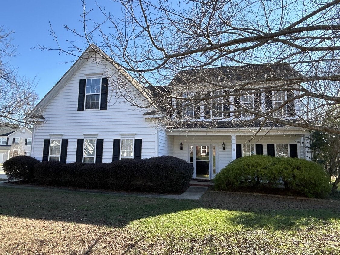 2140 Pineapple Ct, Matthews, NC 28105 House Rental in Matthews, NC