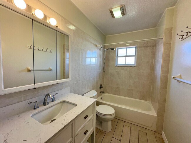 Building Photo - 14047 Wellington Trace