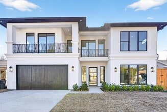 Building Photo - 3754 Durango Dr