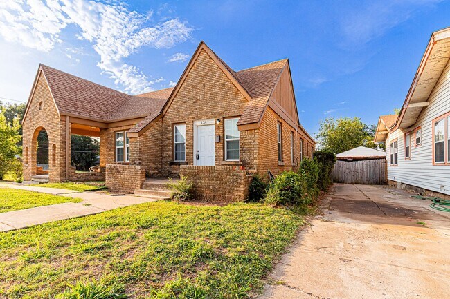 Building Photo - 1 Bed 1 Bathroom home in OKC!