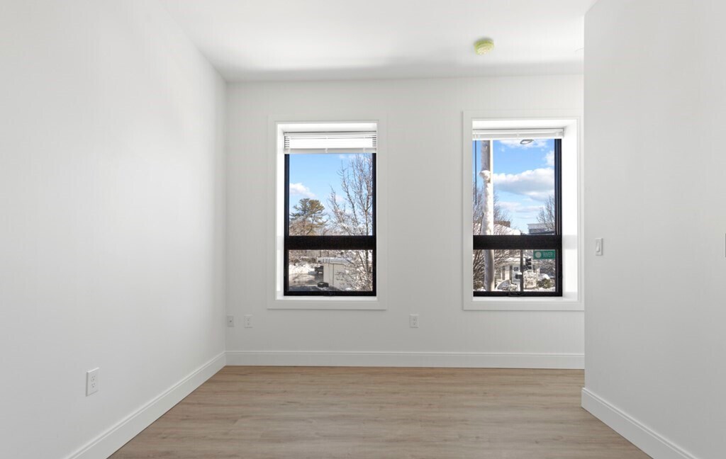 Foto del edificio - 1137 Washington St