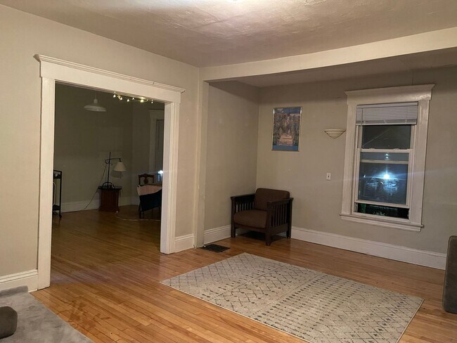 Foto del edificio - 231 Ashworth Pl