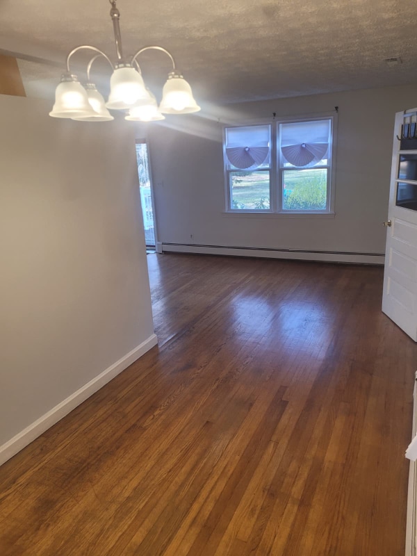 Foto del edificio - 10926 Riverview Rd