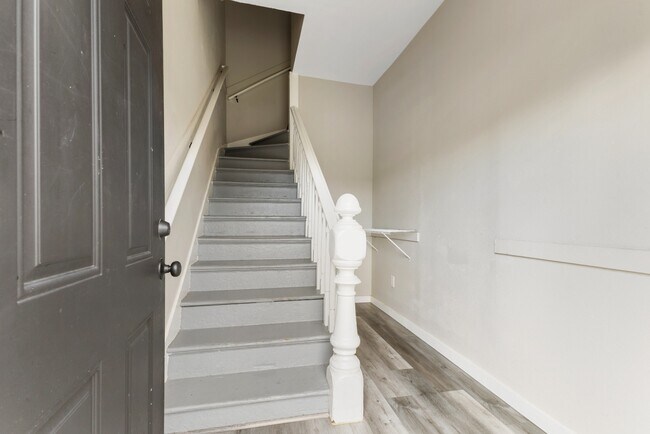 Foto del edificio - Charming 3BR Home in Heart of Tacoma - Modern Amenities & Prime Location!