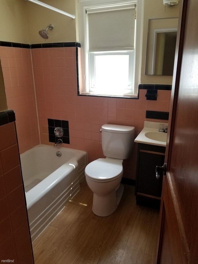 Building Photo - 2 br, 1 bath  - 32 Tappan St