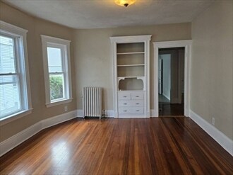 Foto del edificio - 39 Pearson Rd