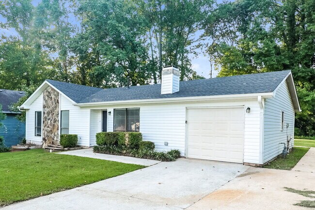 Building Photo - 315 Park Ridge Ct