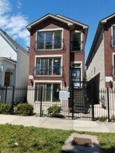 Building Photo - 6344 S Rhodes Ave