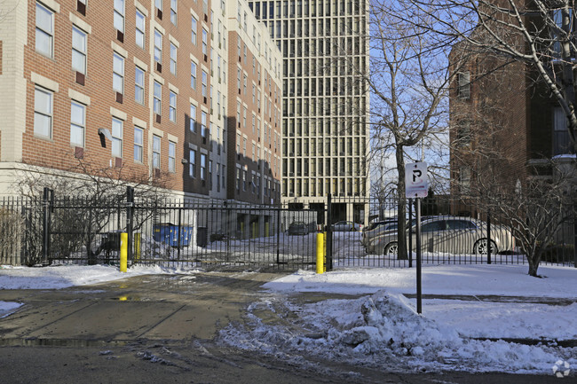 Building Photo - Senior Suites of South Shore