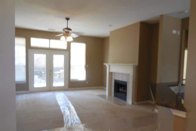 Building Photo - 221 S Village Dr