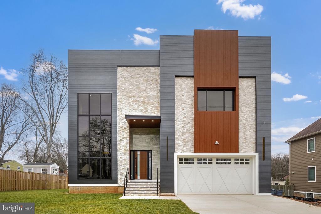 Foto principal - 4917 Erie St