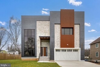 Building Photo - 4917 Erie St