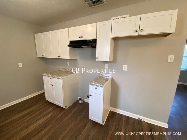 Foto del edificio - 1611 Buxton Rd