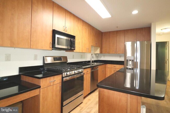 Foto del edificio - 1117 Primrose Ct