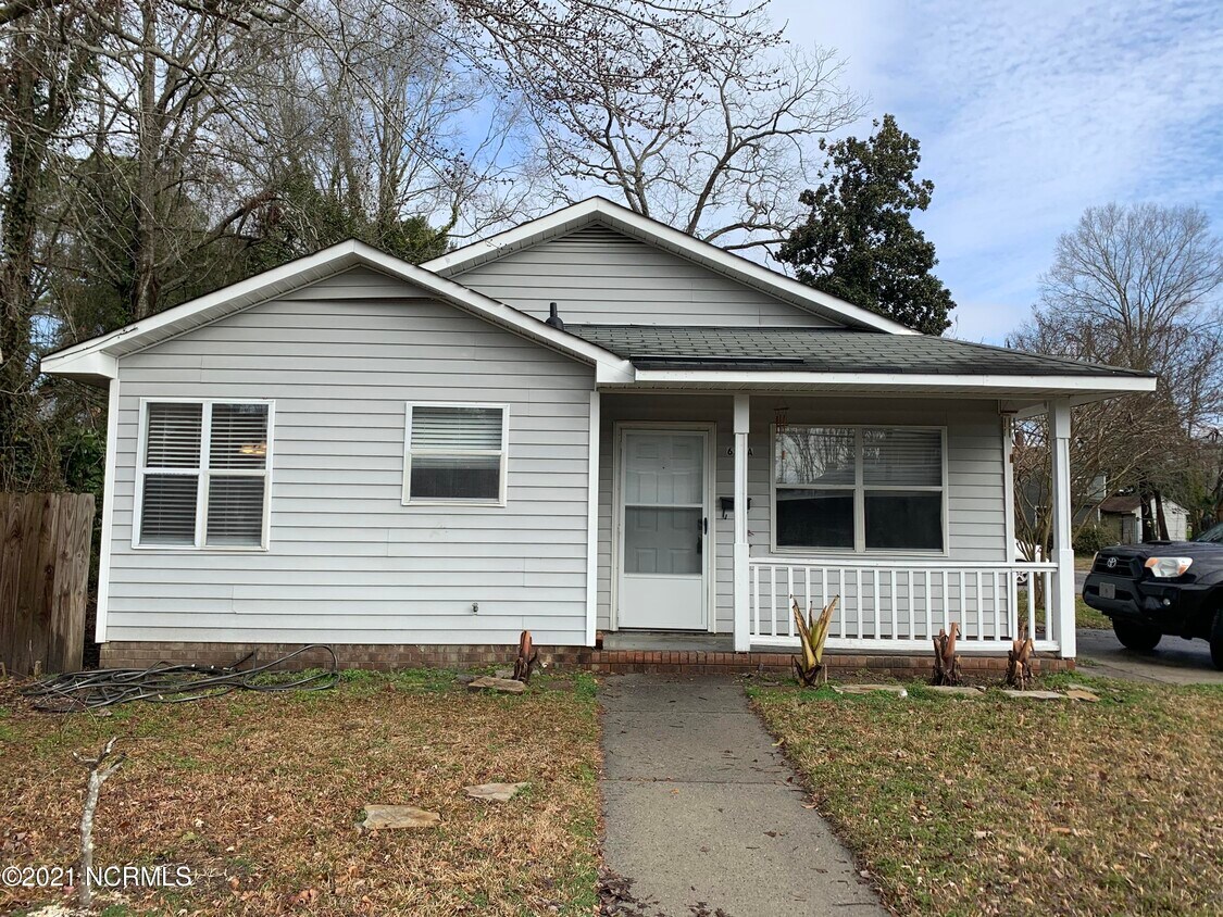 659 E 3rd St, Ayden, NC 28513 Townhome Rentals in Ayden NC