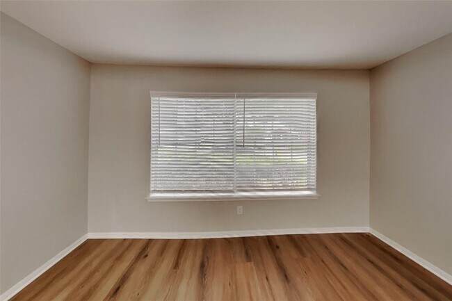 Building Photo - 3515 Colmar Way