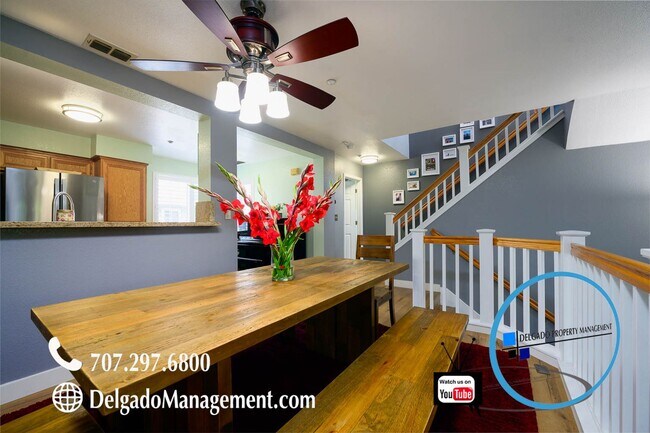 Building Photo - Benicia Marina! Gorgeous townhome availabl...