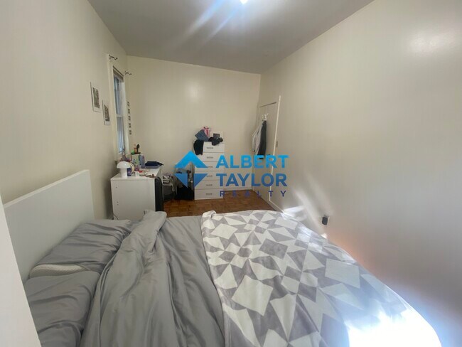 Dormitorio 2 - 1576 Tremont St