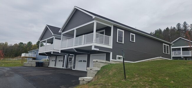 Building Photo - 83 Ivan Dr