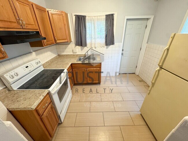 Foto del edificio - 2446 N 33rd St