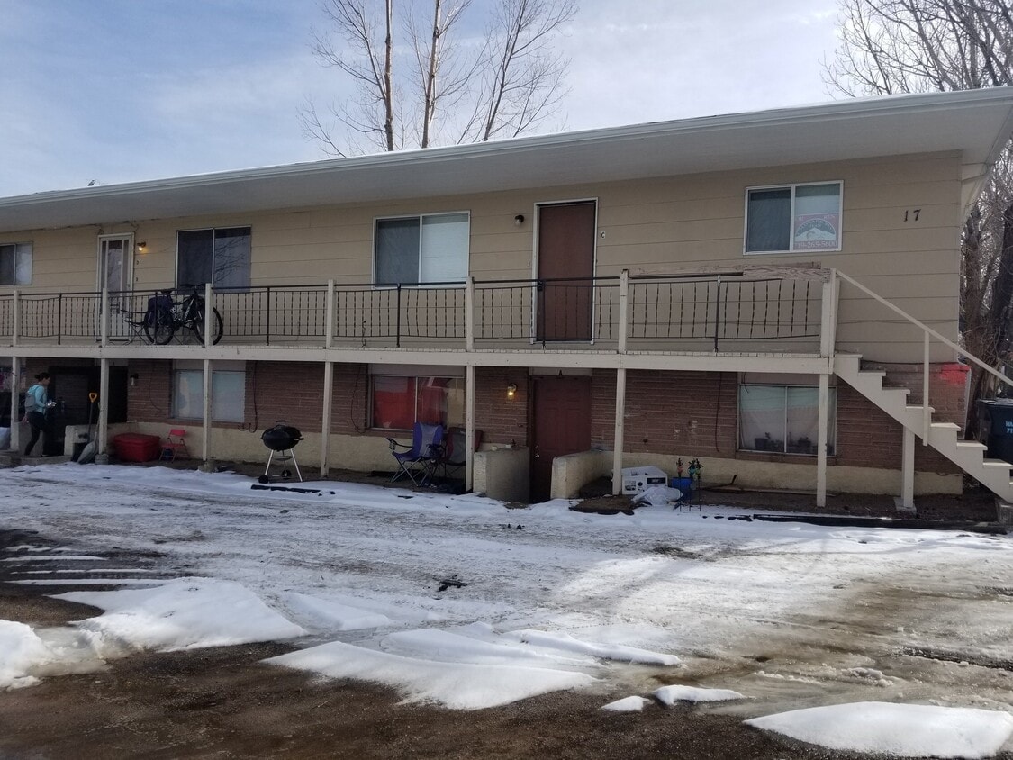 Photo - 17 University Dr (Colorado Springs, CO)