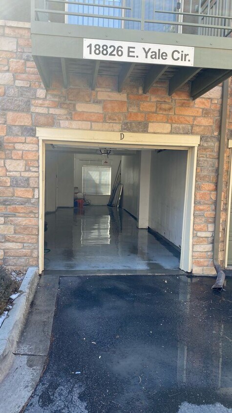 Foto principal - Large 2 Bedroom 2 Bath Townhome in Sterlin...