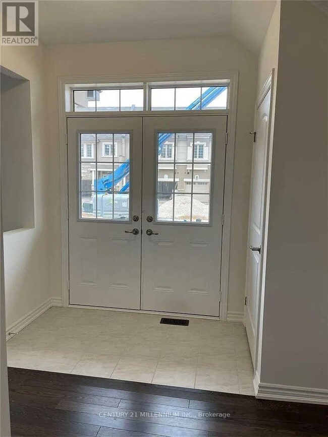 Building Photo - 107 Flagg Ave