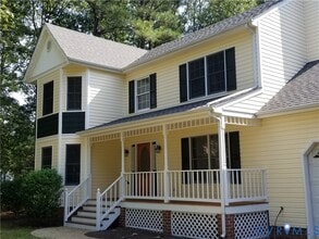 Building Photo - 13708 Thornhill Terrace