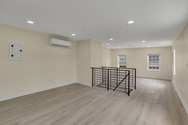Foto del edificio - 2723 E Huntingdon St