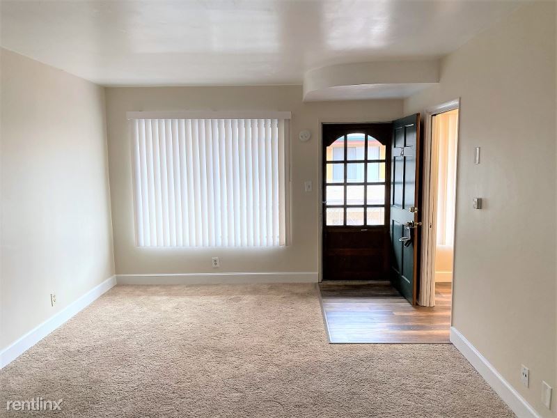 Primary Photo - 2115 Placentia Ave