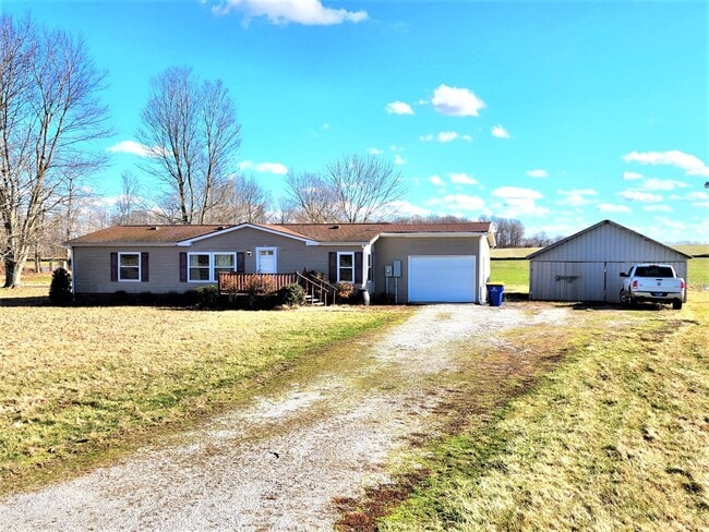 Building Photo - 2892 Schweizer Rd