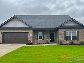 Building Photo - 108 Old Dirt Rd