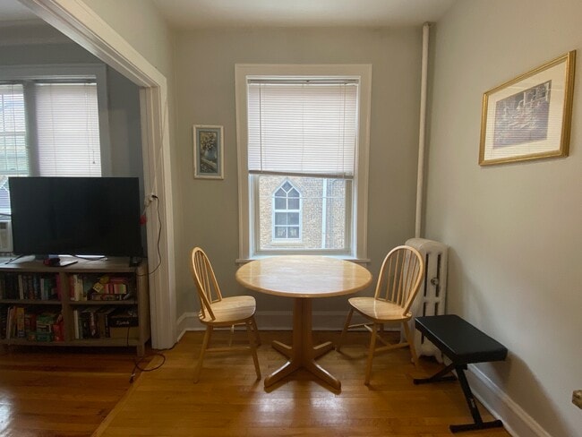 Building Photo - 1303 Elmwood Ave