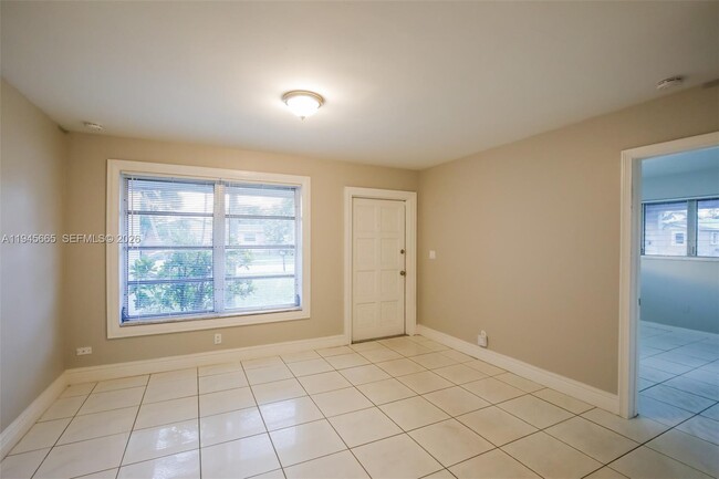 Foto del edificio - 630 NW 67th Terrace