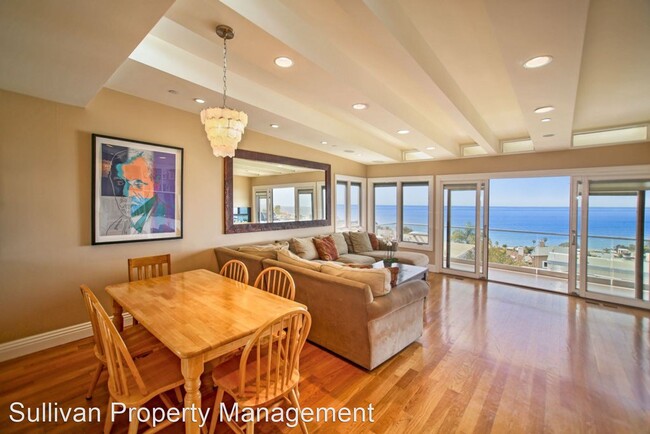 Foto del edificio - 4 br, 3.5 bath House - 917 Acapulco St