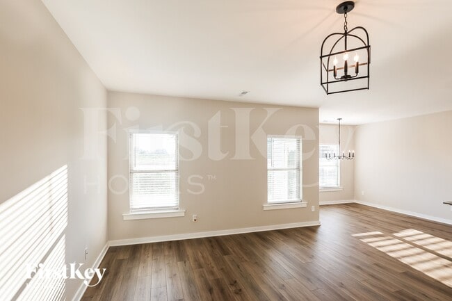 Building Photo - 71 Co Rd 1702