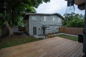 Building Photo - 303 1/2 E Paris St