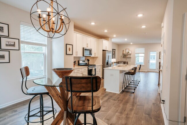 Foto del edificio - 211 Harlequin Aly