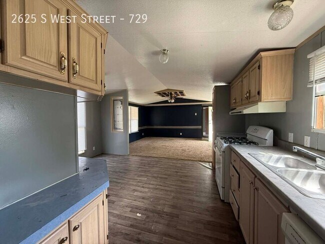 Foto del edificio - 2625 S West St