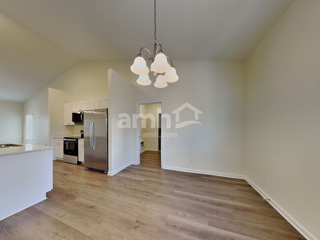 Building Photo - 936 Anchor Way NE