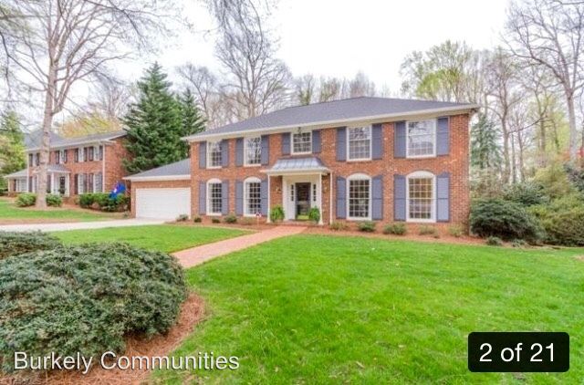 Foto del edificio - 2900 Saint Regis Rd